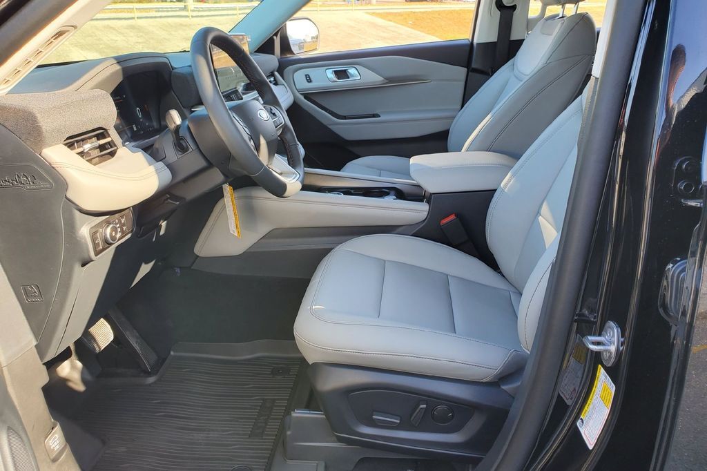 2026 Ford Explorer Active Hondo TX