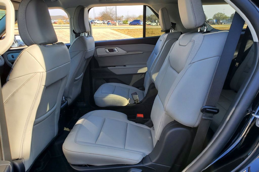 2026 Ford Explorer Active Hondo TX