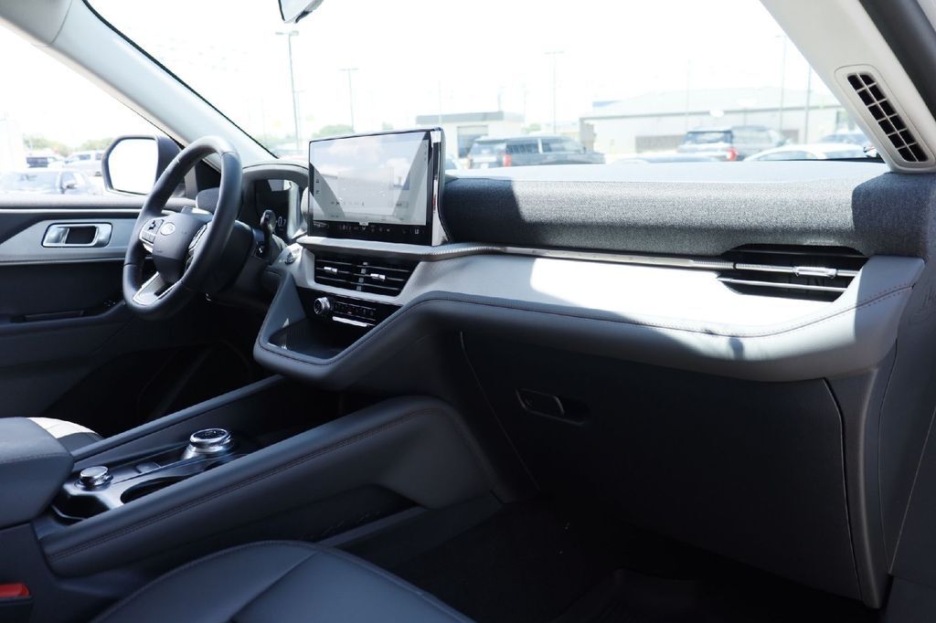 2026 Ford Explorer Active Hondo TX
