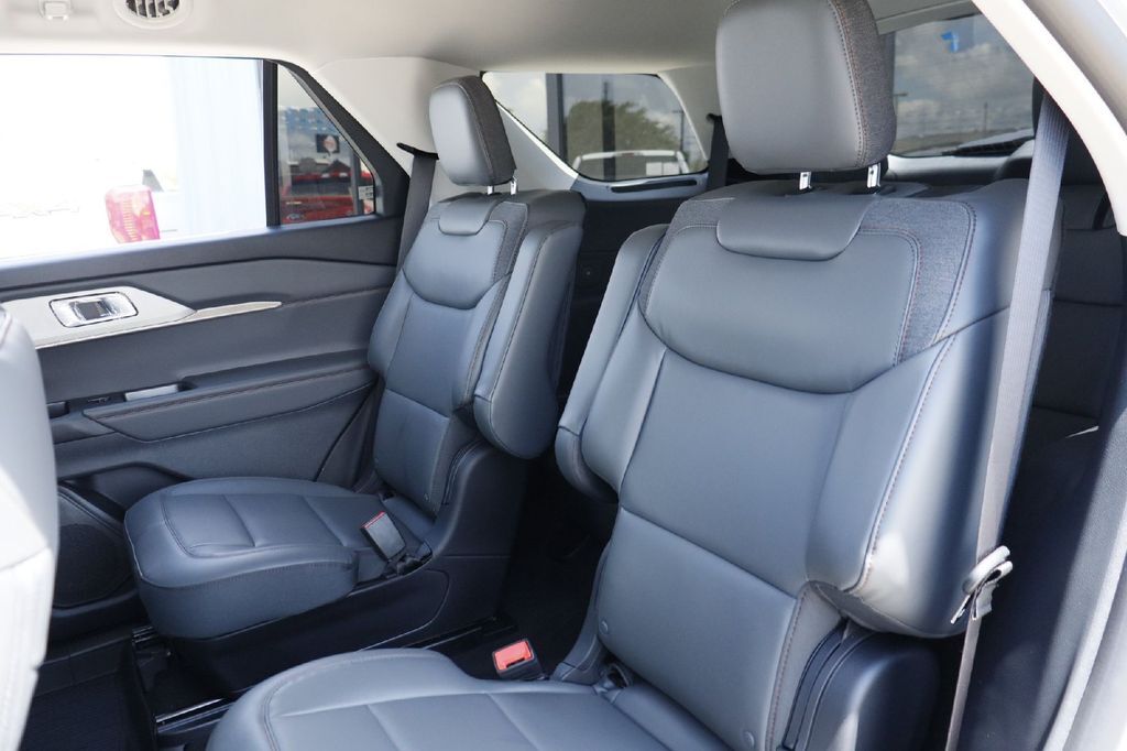 2026 Ford Explorer Active Hondo TX