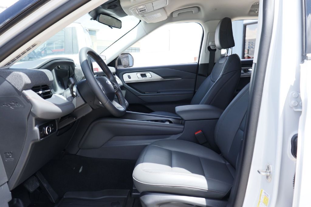 2026 Ford Explorer Active Hondo TX