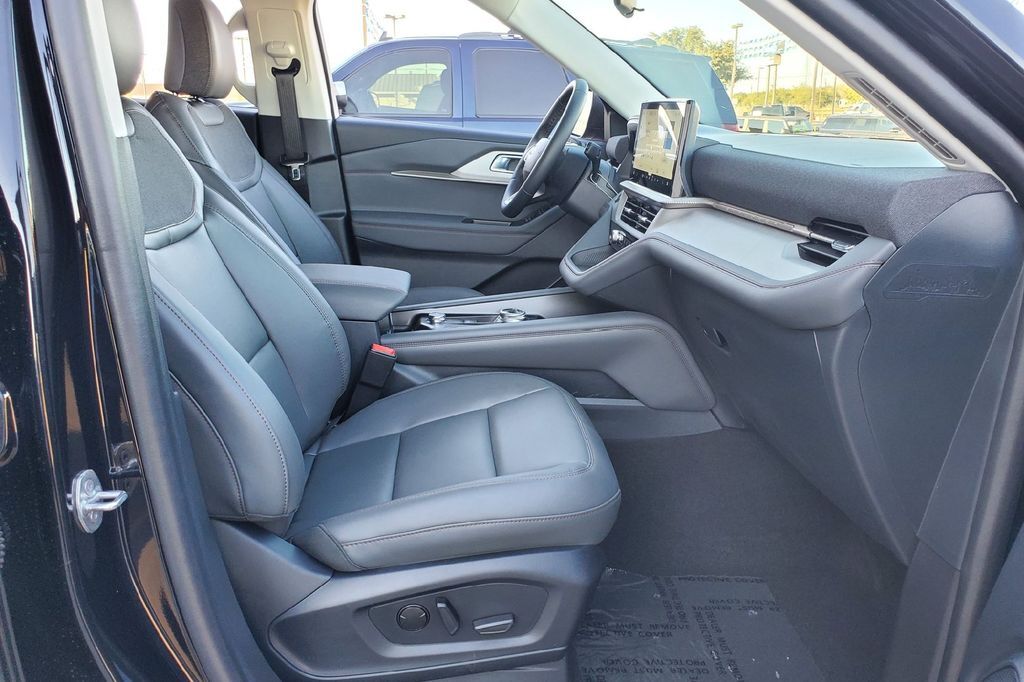 2026 Ford Explorer Active Hondo TX