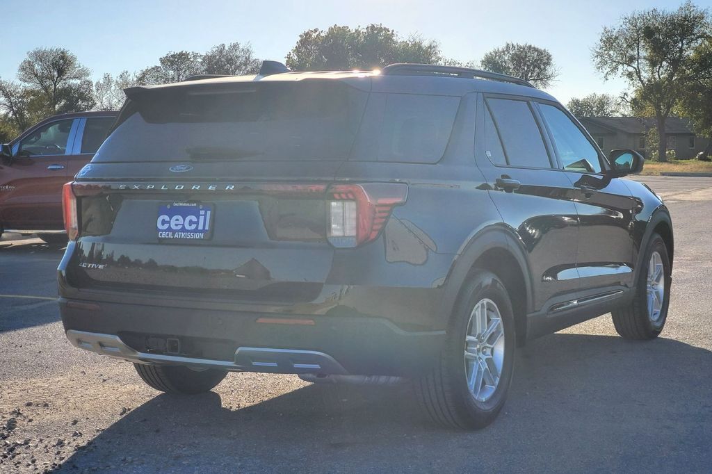 2026 Ford Explorer Active Hondo TX