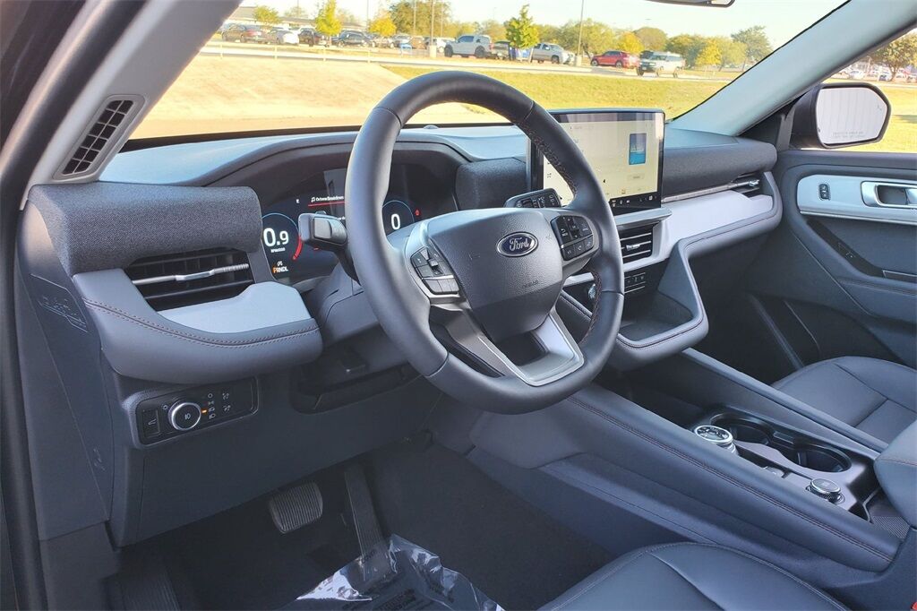 2026 Ford Explorer Active Hondo TX