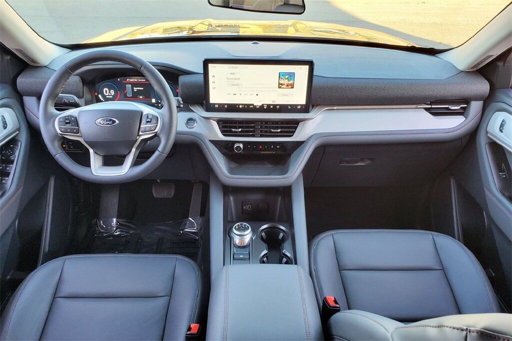 2026 Ford Explorer Active Hondo TX