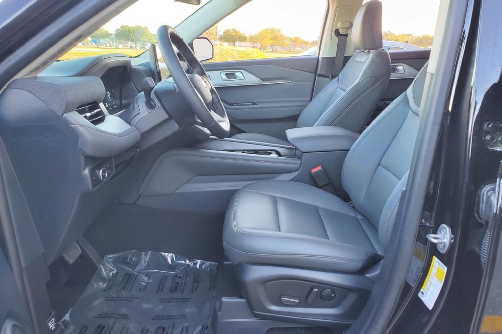 2026 Ford Explorer Active Hondo TX