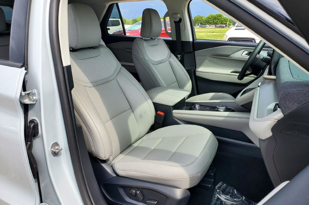 2026 Ford Explorer Active Hondo TX