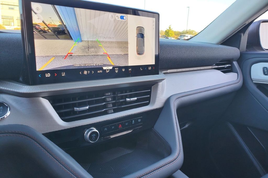 2026 Ford Explorer Active Hondo TX