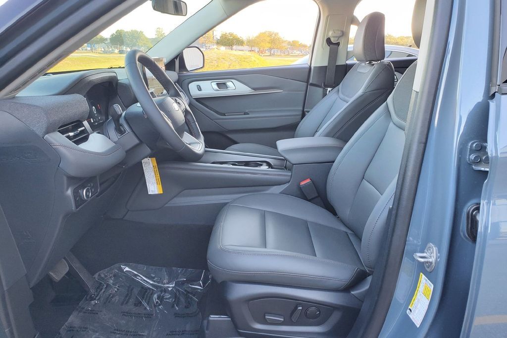 2026 Ford Explorer Active Hondo TX