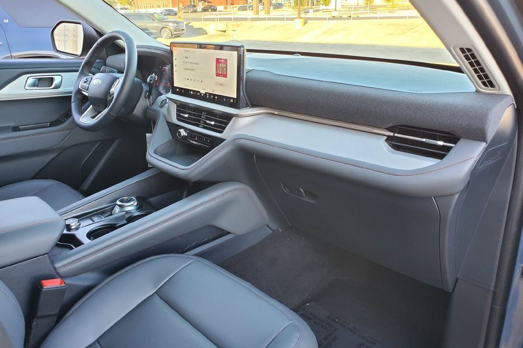 2026 Ford Explorer Active Hondo TX