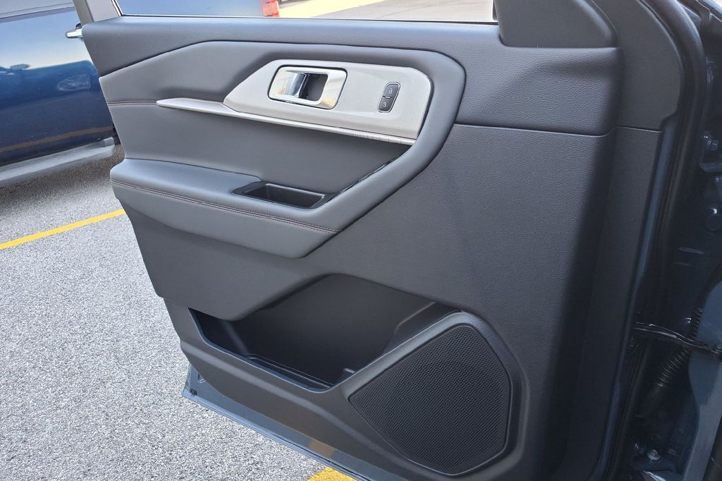 2026 Ford Explorer Active Hondo TX