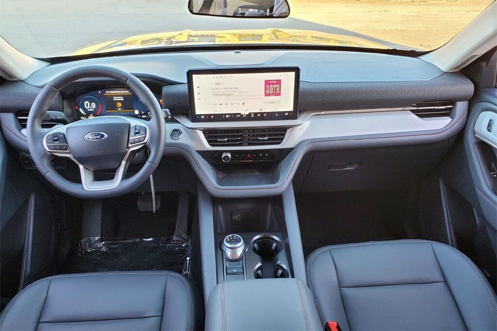 2026 Ford Explorer Active Hondo TX