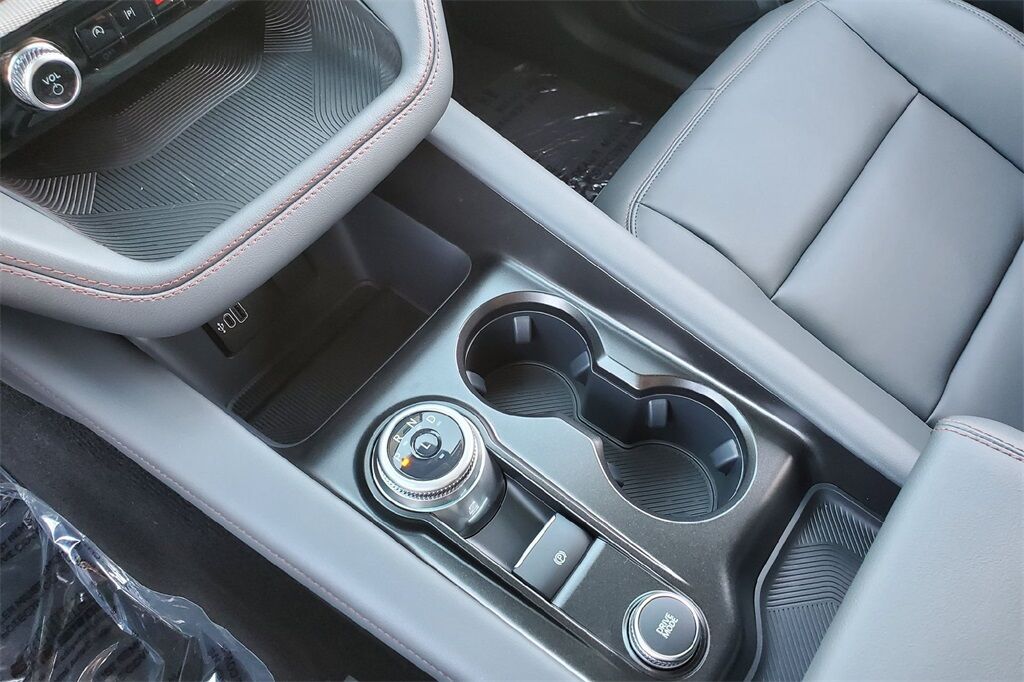 2026 Ford Explorer Active Hondo TX