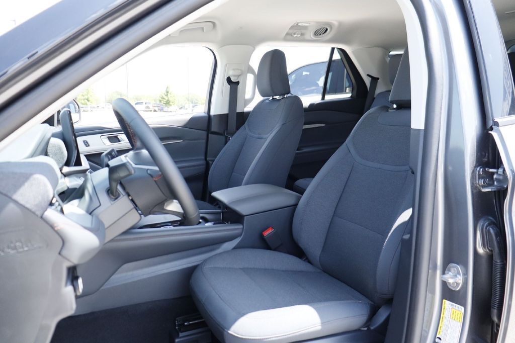 2026 Ford Explorer Active Hondo TX