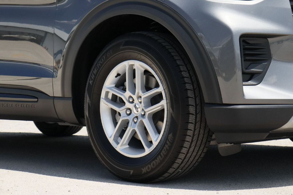 2026 Ford Explorer Active Hondo TX