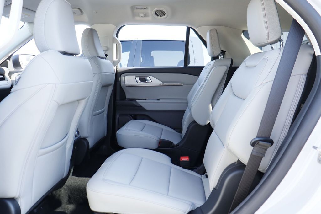2026 Ford Explorer Active Hondo TX
