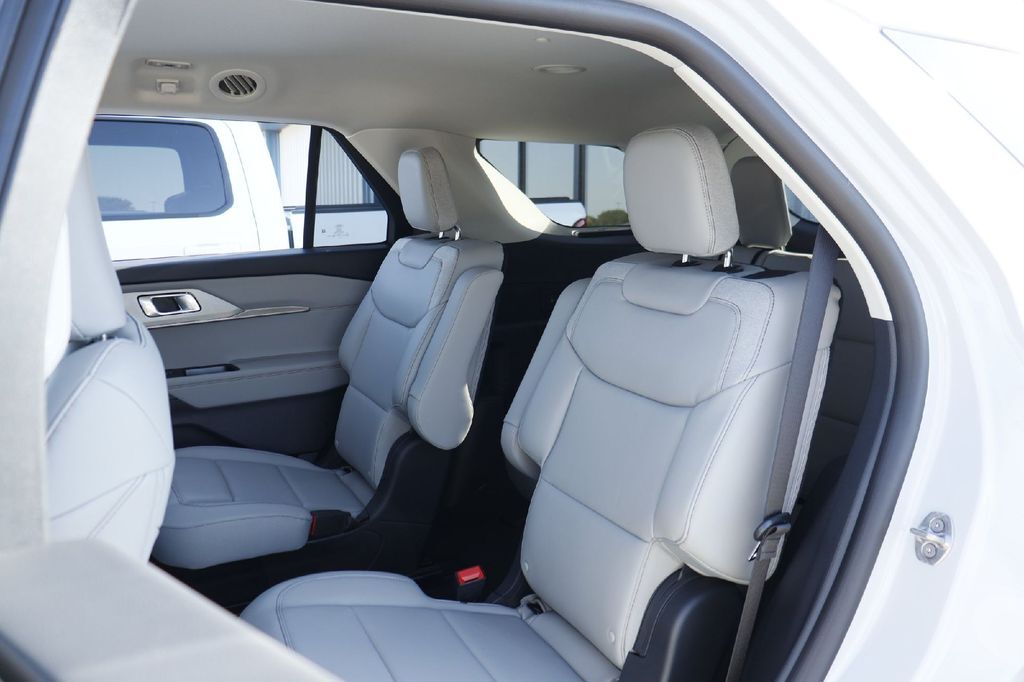 2026 Ford Explorer Active Hondo TX