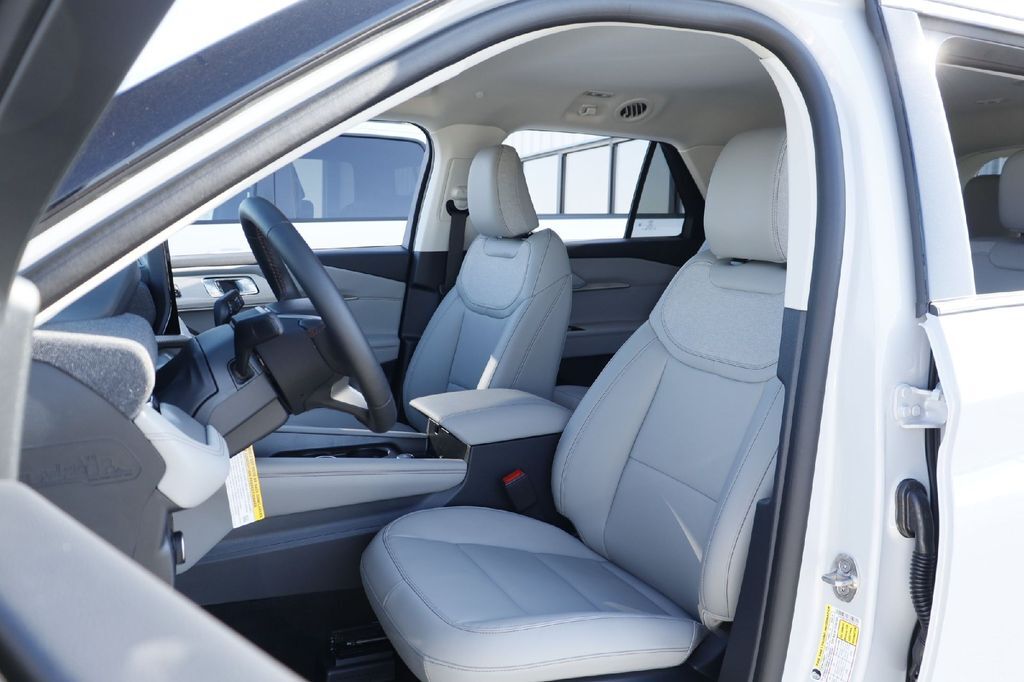 2026 Ford Explorer Active Hondo TX