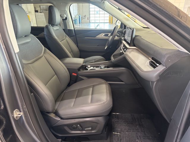 2026 Ford Explorer Active Random Lake WI