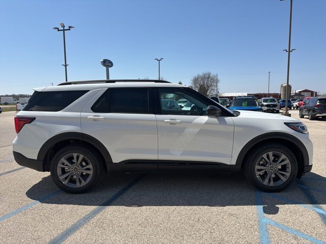 2026 Ford Explorer Active Random Lake WI