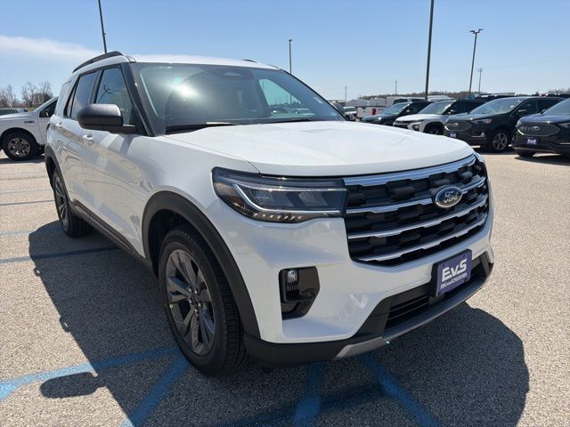2026 Ford Explorer Active Random Lake WI