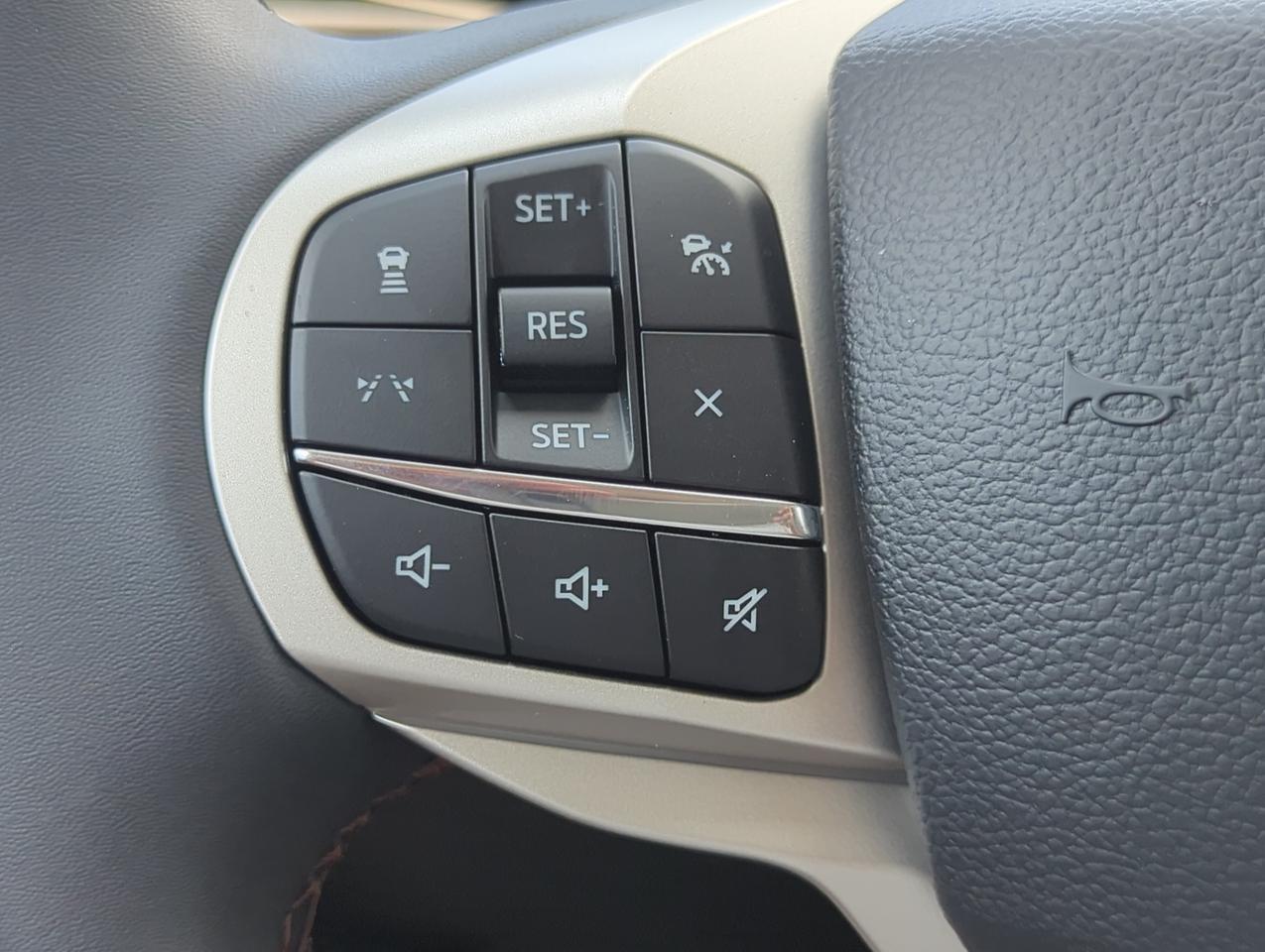 2026 Ford Explorer Active Appleton WI