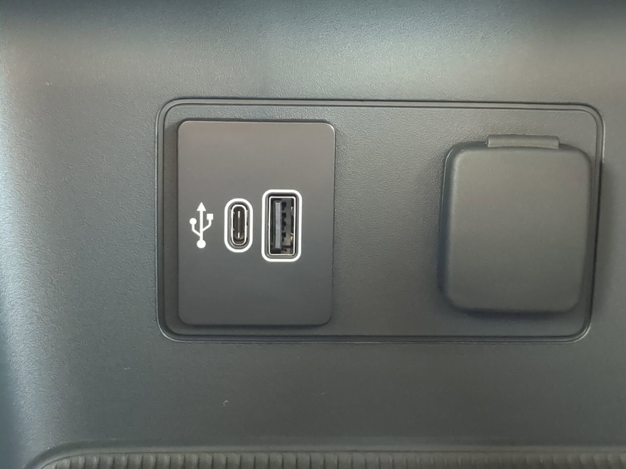 2026 Ford Explorer Active Appleton WI