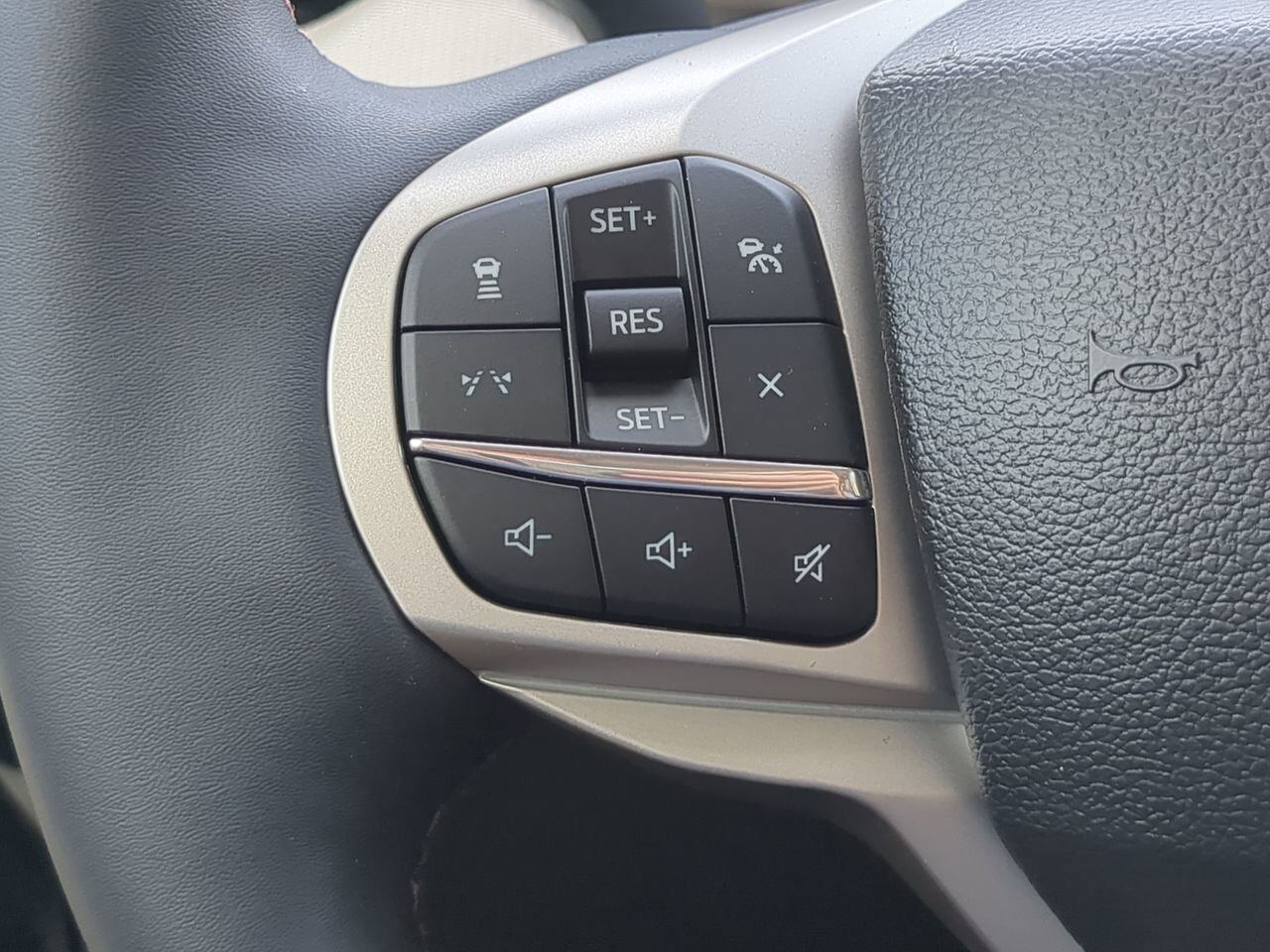 2026 Ford Explorer Active Appleton WI