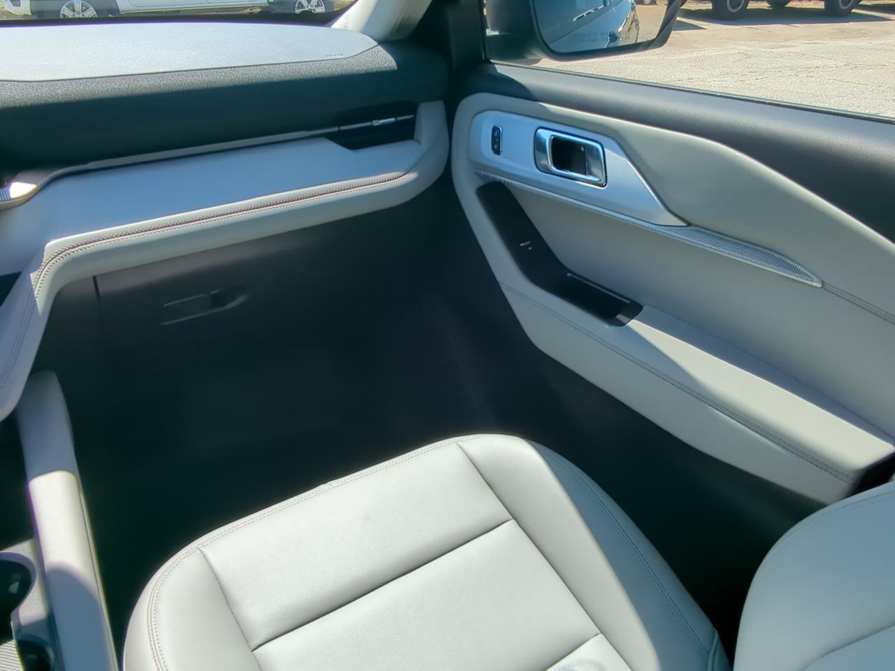 2026 Ford Explorer Active Appleton WI
