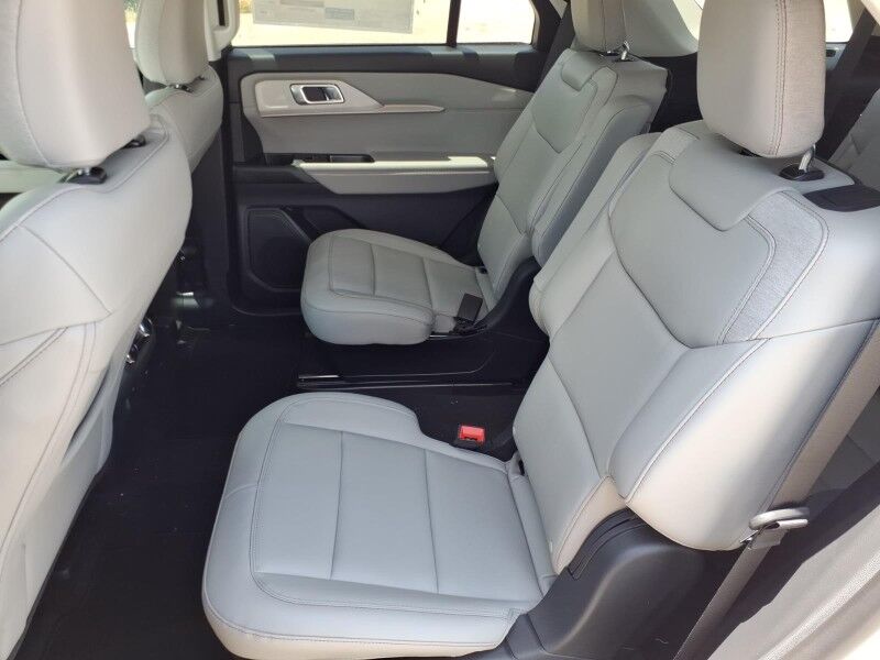 2026 Ford Explorer Active w/100A Pkg Del Rio TX