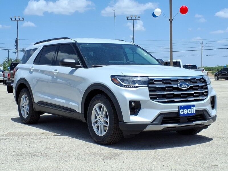 2026 Ford Explorer Active w/100A Pkg