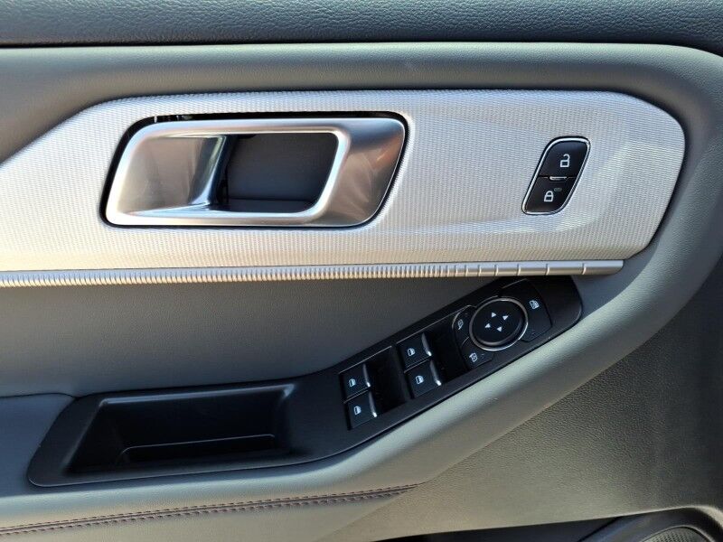 2026 Ford Explorer Active w/100A Pkg Del Rio TX