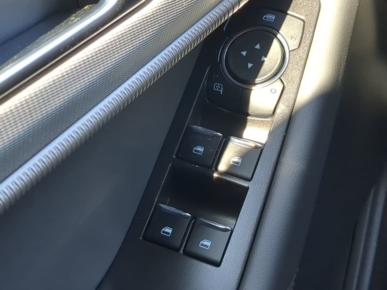 2026 Ford Explorer Active w/200A Pkg Appleton WI