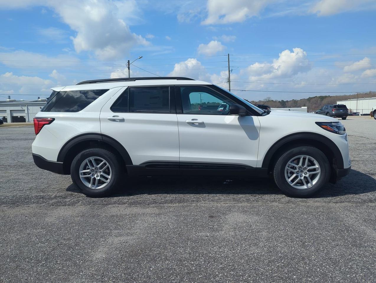 2026 Ford Explorer Active w/200A Pkg Appleton WI