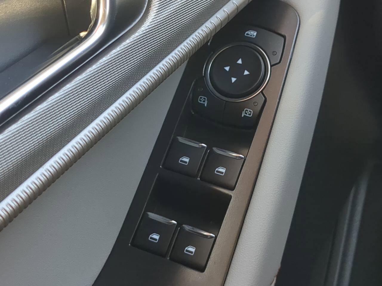 2026 Ford Explorer Active w/200A Pkg Appleton WI