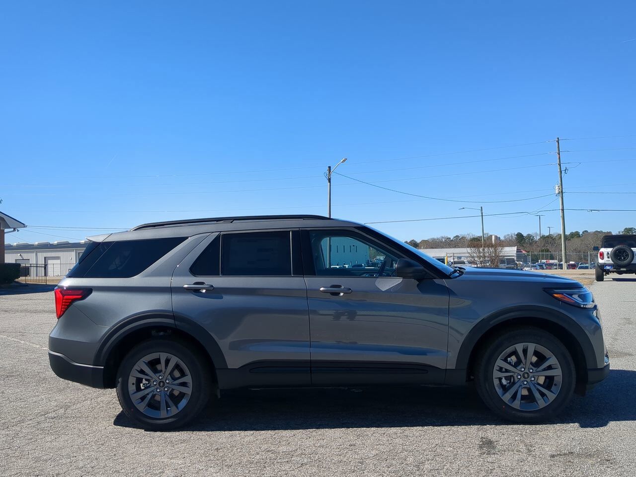 2026 Ford Explorer Active w/200A Pkg Appleton WI
