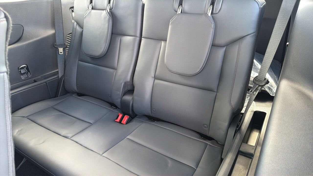 2026 Ford Explorer Active w/200A Pkg Sherwood Park AB