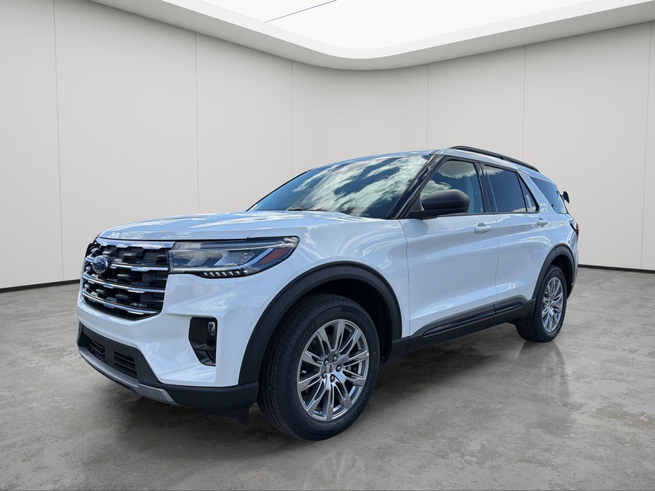 2026 Ford Explorer Active w/200A Pkg
