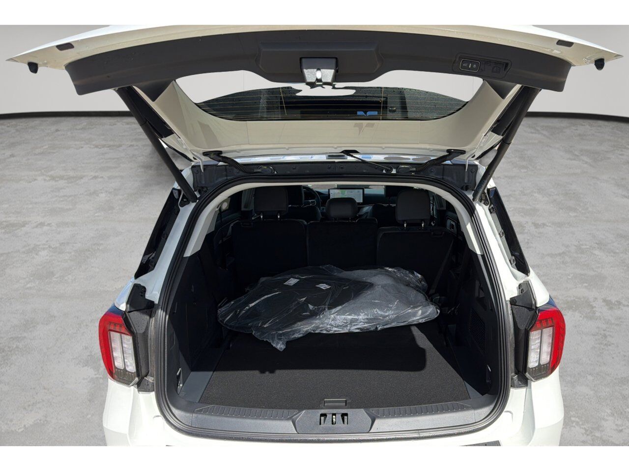 2026 Ford Explorer Active w/200A Pkg Sherwood Park AB