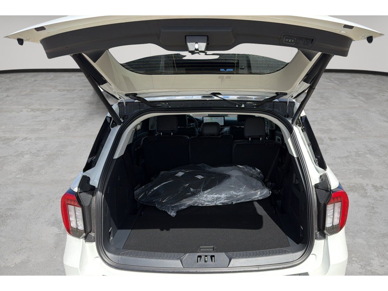 2026 Ford Explorer Active w/200A Pkg Sherwood Park AB
