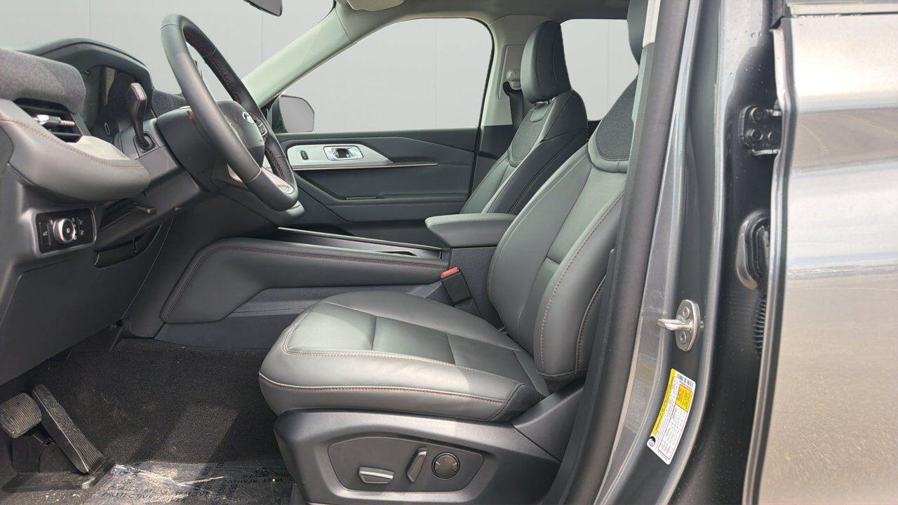 2026 Ford Explorer Active w/200A Pkg Sherwood Park AB