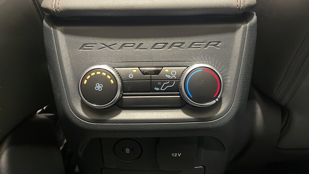 2026 Ford Explorer Active w/200A Pkg Sherwood Park AB