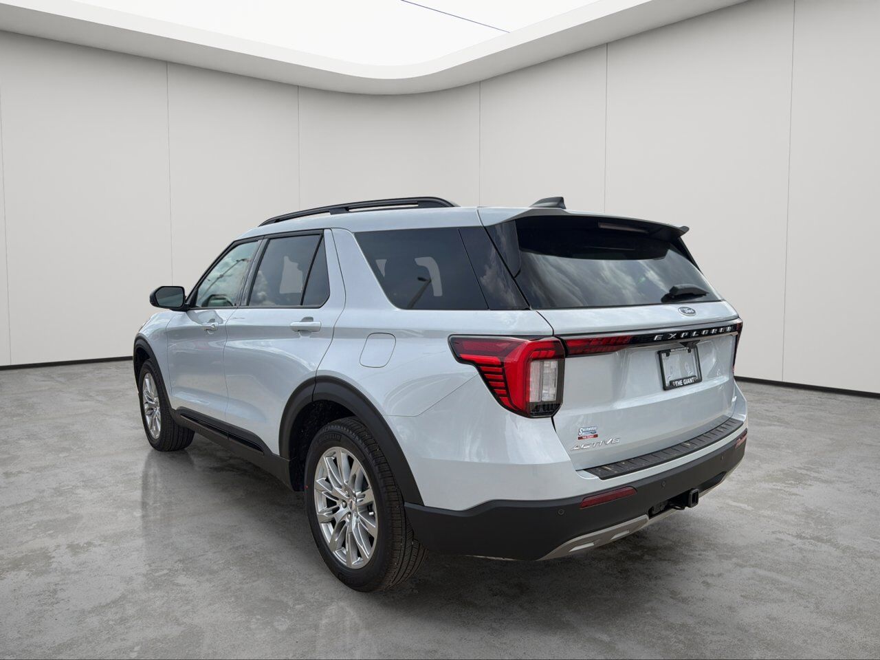 2026 Ford Explorer Active w/200A Pkg Sherwood Park AB