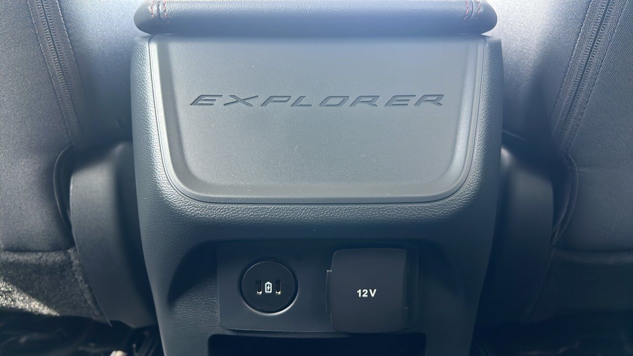 2026 Ford Explorer Active w/200A Pkg Sherwood Park AB