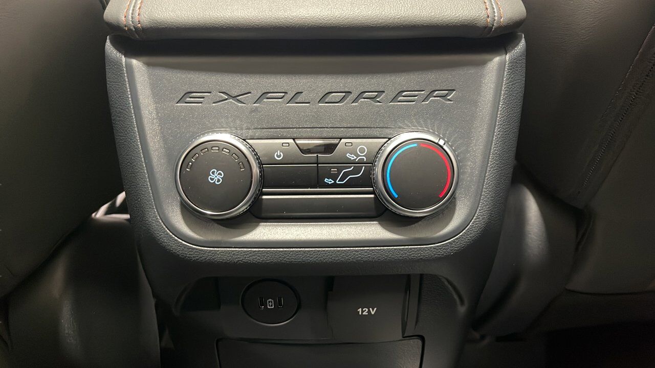 2026 Ford Explorer Active w/200A Pkg Sherwood Park AB