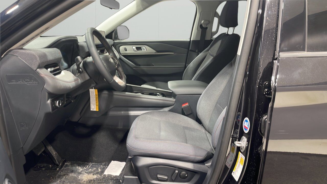 2026 Ford Explorer Active w/200A Pkg Sherwood Park AB