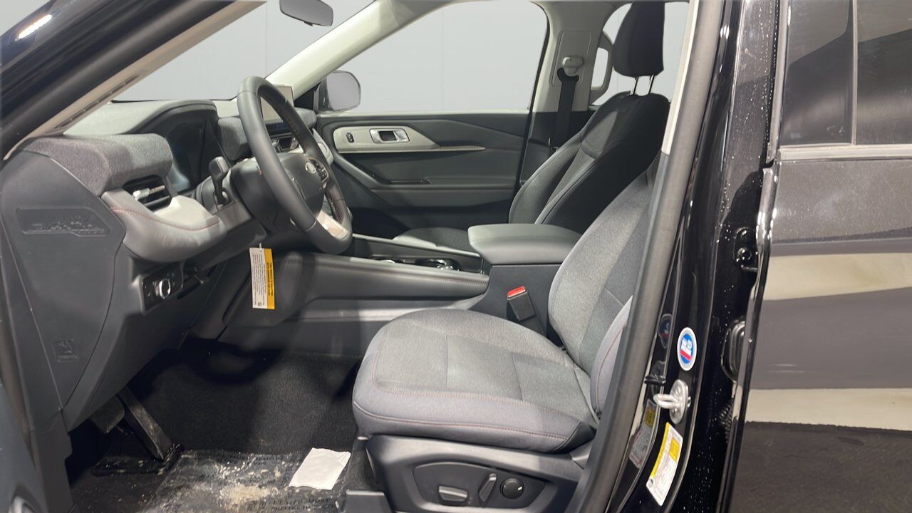 2026 Ford Explorer Active w/200A Pkg Sherwood Park AB