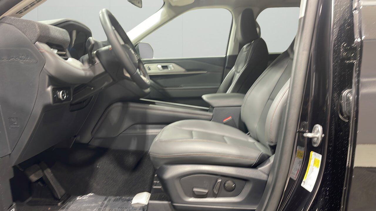 2026 Ford Explorer Active w/200A Pkg Sherwood Park AB