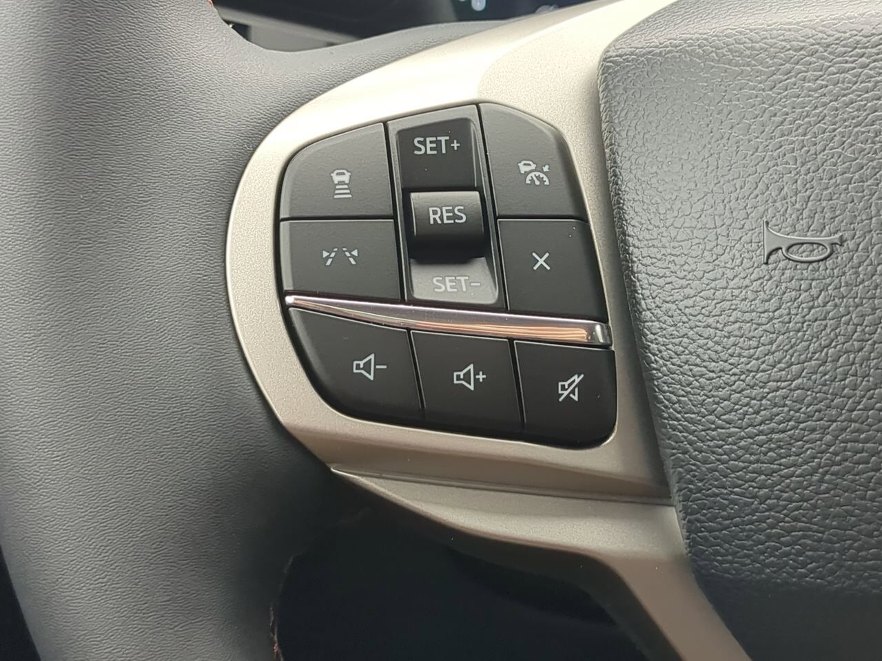 2026 Ford Explorer Active w/200A Pkg Winder GA