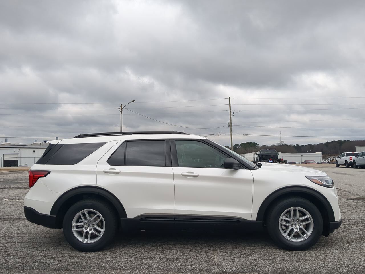 2026 Ford Explorer Active w/200A Pkg
